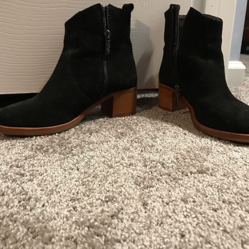 Ted & Muffy Ankle Boots